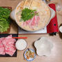 ごま豆乳味噌の鶏団子鍋のお夕飯