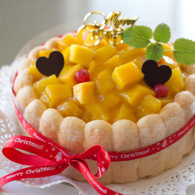 もういくつ寝るとお正月というのに、クリスマスケーキ♪