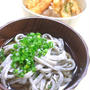 黒ごまうどんとミニかき揚げ丼