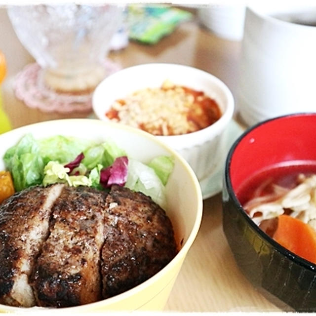 内示を待ちながらおうちランチ。