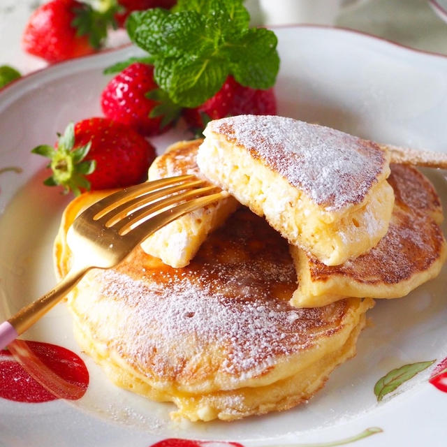 【あのパンケーキがおうちで作れる】ふわふわリコッタチーズのパンケーキ