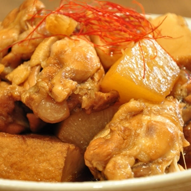 お肉がとろっとろっ　手羽元と厚揚げと大根のすっぱすっぱ煮