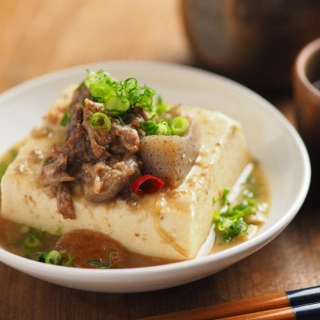 牛すじ煮込み豆腐＆煮込み豆腐丼、リメイク料理レシピ