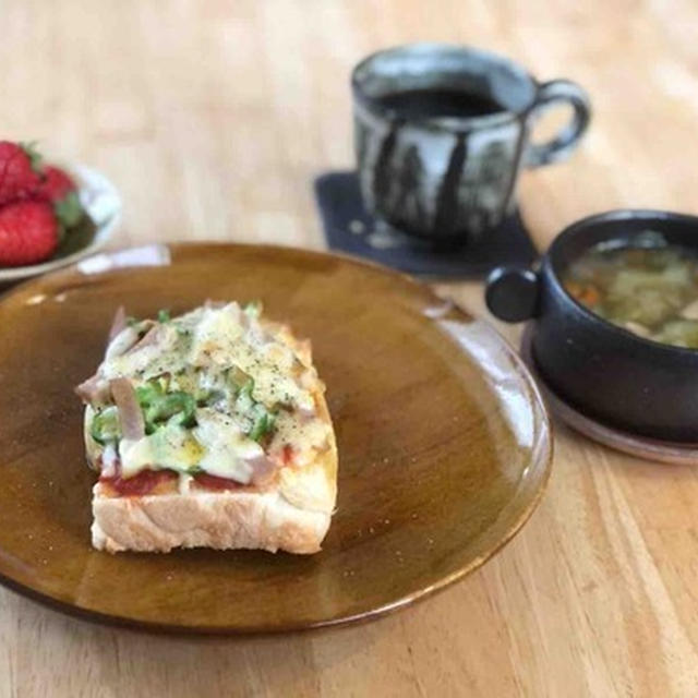 「素」を用意すれば！ピザトーストの朝ごはん