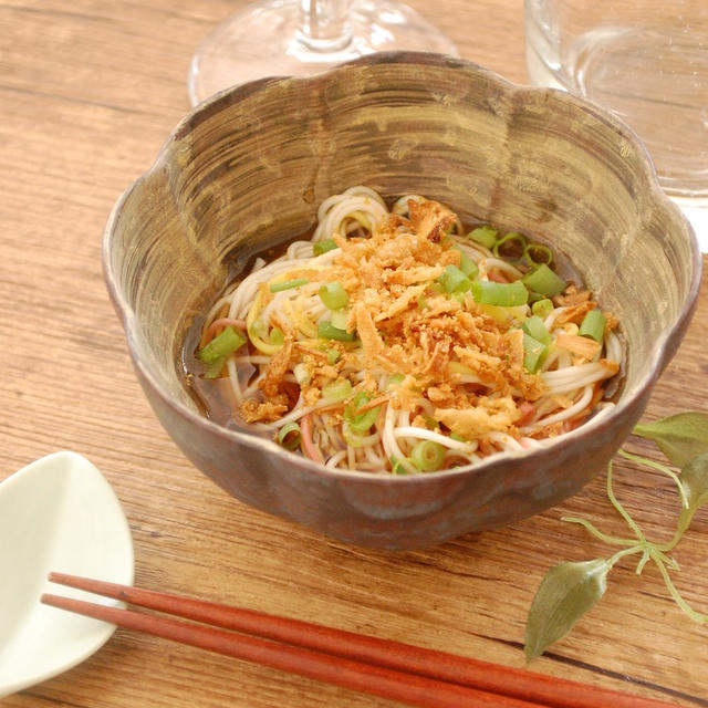 フライドオニオンのぶっかけそうめん