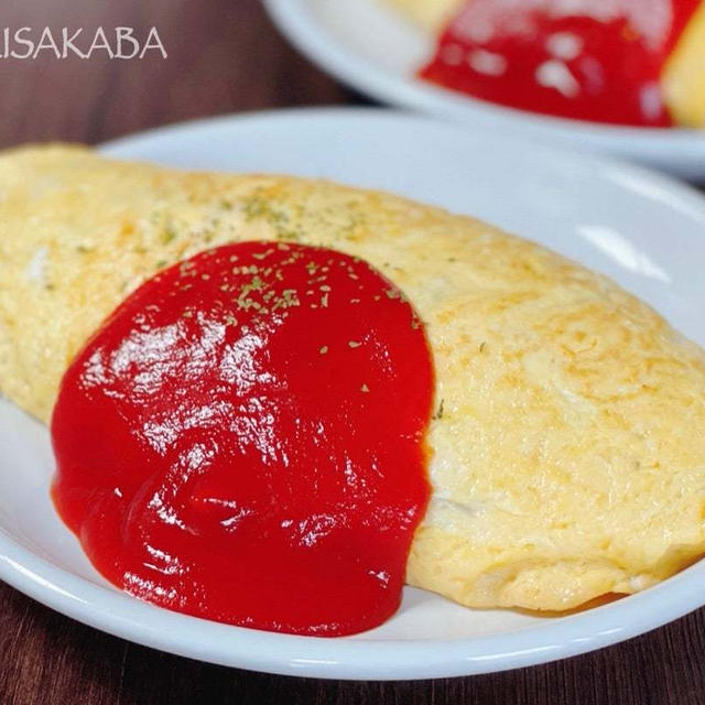 家族から大好評♪ひき肉バターごはんのオムライス！