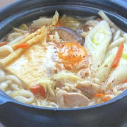 寒い〜日は！生姜でぽかぽか〜白菜と豚しゃぶの煮込みうどん鍋。