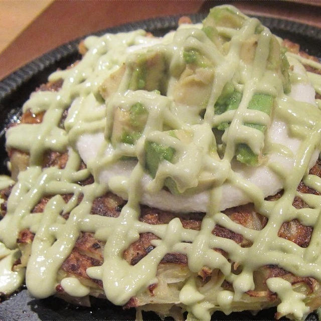アボカドお好み焼き･鉄板焼きフレンチトースト☆こて吉
