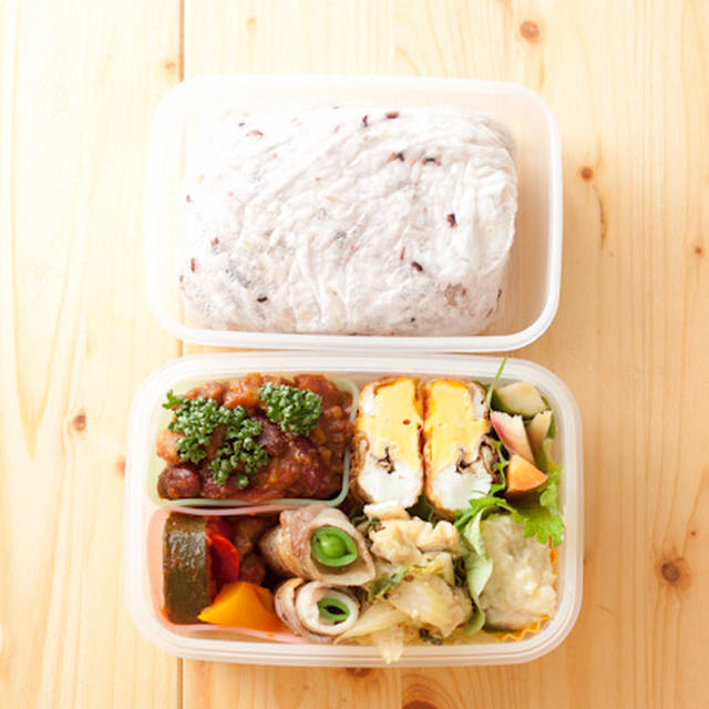 オット用お弁当『おうち呑み用のおかず先攻詰め』