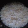 湯立てで白米（９６９）。。。宮城県栗っこ栗原産特別栽培米やまのしずく・白米（あいざわ米店）と茨城県産うまかっぺコシヒカリ玄米・新米（あいざわ米店）