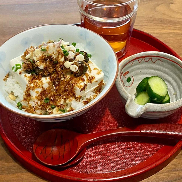 今日のお昼は夏をしのぐおばんざい！