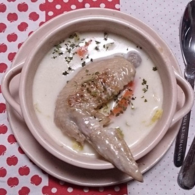ほっこり温まる♡手羽先と白菜のミルクスープ♪ #GABAN #スパイス #シチュー #スープ