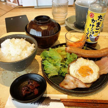 土曜日。