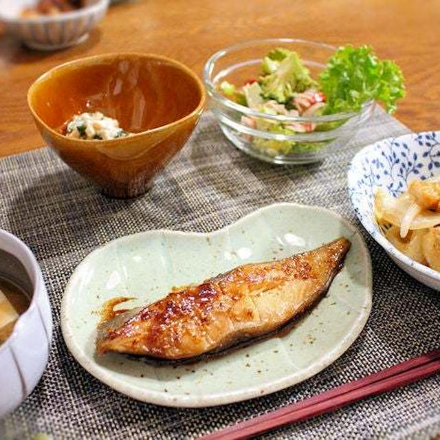 からすがれいをみりんで焼いた、子どもにも魚を食べて欲しい！晩ごはん