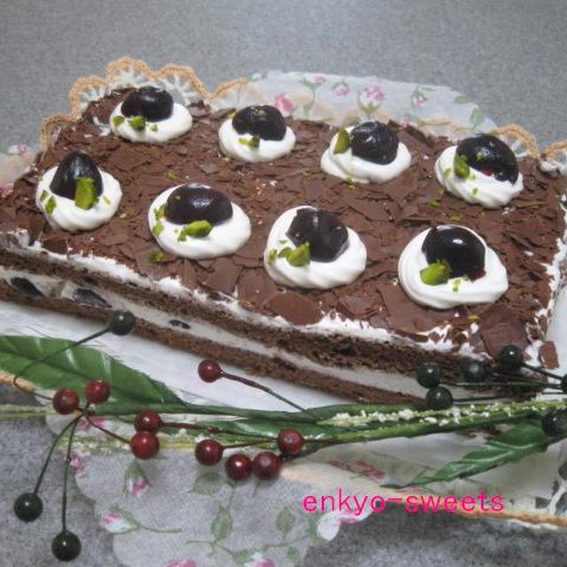 大人のケーキ。フォレノワール