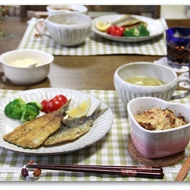 いわしのカレームニエル&じゃがいもの肉みそチーズ焼き