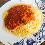 ミートのソースのスパのゲティ～♪