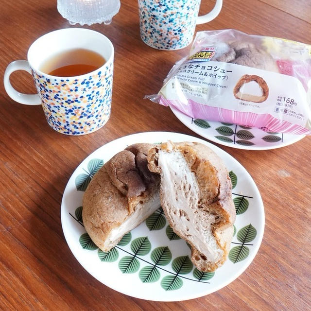 《ローソン》話題のチョコシューが買えた！売り切れ続出の理由は？ふわとろクリームが神…！【入荷時間も】