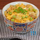 新玉ねぎで旨みアップ！えんどう豆 卵とじ親子丼レシピ