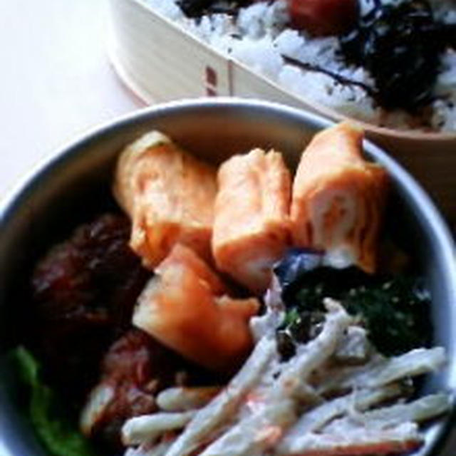 今日のお弁当と、カップヌードル焼きそば♫