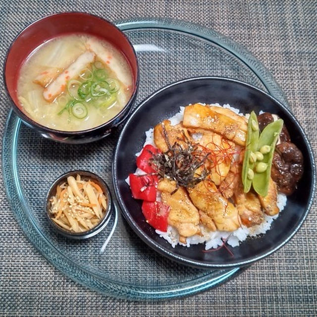 メッセージありがとうございます☆チキンの照り焼き丼♪☆♪☆♪