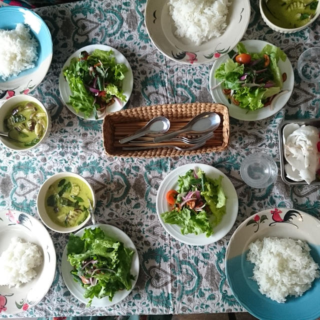 3月料理教室「ペーストからつくるグリーンカレー」のご案内。