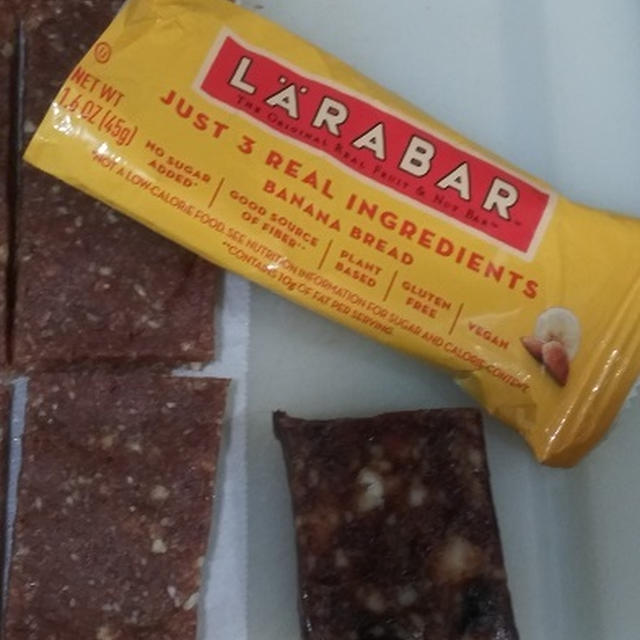 自家製ララバー～Banana bread flavor Larabar♡(=^・