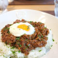 ランチに！温玉のっけ挽き肉ライスプレート♪