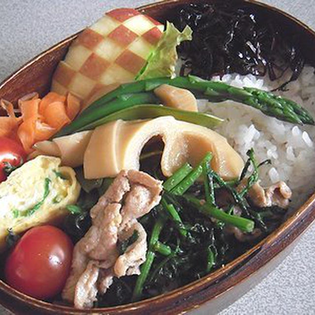 クレソンのオイスターソース炒め弁当。歯磨き粉をなめるあんこ