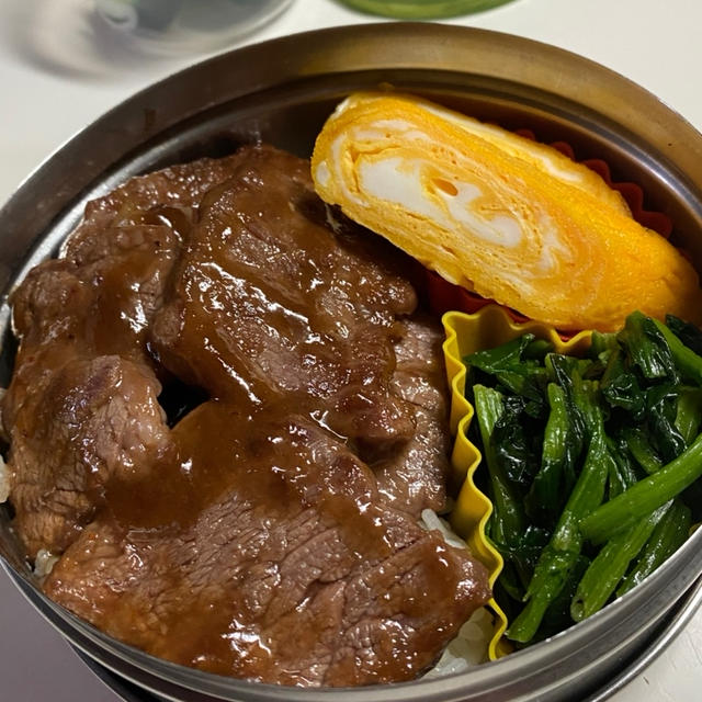 7.4 三太郎の昼ごはん♡焼肉弁当です、