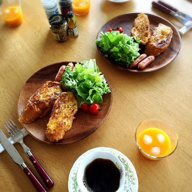 遅い朝ごはん＊バケットのフレンチトースト