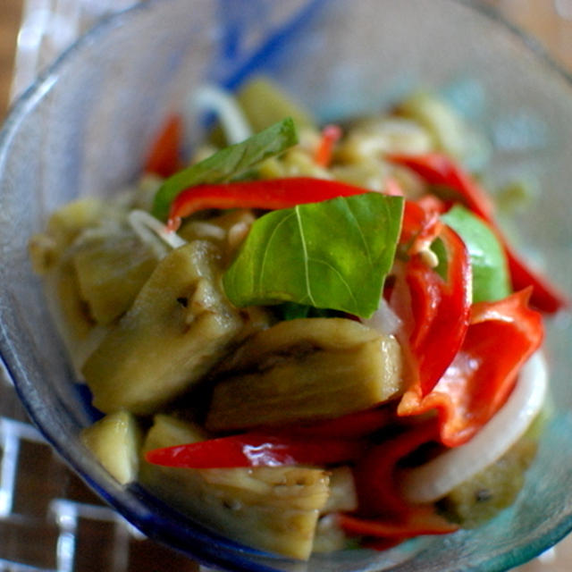 カラフル♪蒸しナスのカレーマリネ　Marinated Eggplant with Curry