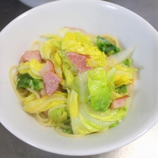 春キャベツのパスタ　刺身　手作りピザ