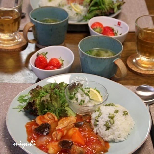 チキンのトマト煮でワンプレート。