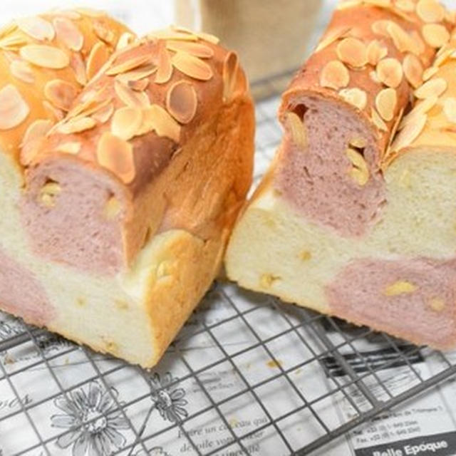 春色食パン！カシューナッツとベリーの食パン