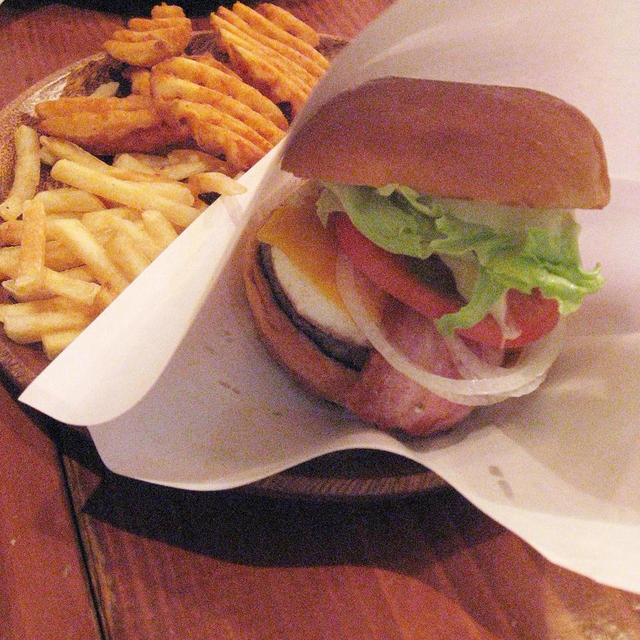 佐世保バーガー