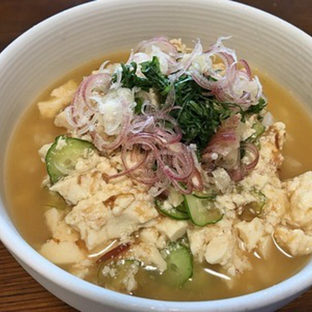 夏らしく宮崎名物の「冷や汁」で朝ごはん