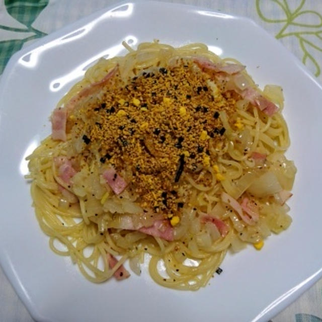 自由軒の名物カレーのパスタ