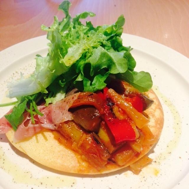 ♡表参道♡THREE＊RIVIVE KITCHEN♡