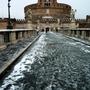 ローマに雪！