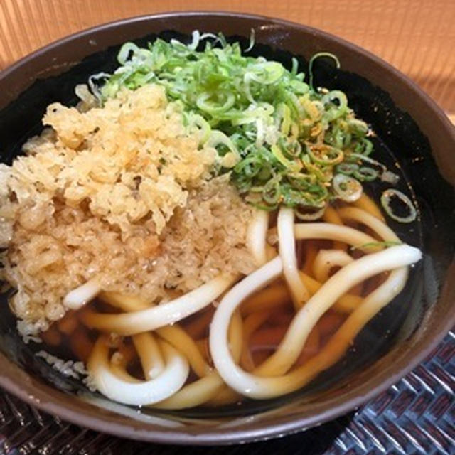 東名阪道の御在所ＳＡで朝ごはん