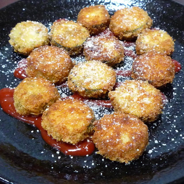 ズッキーニのバジルチーズフライ