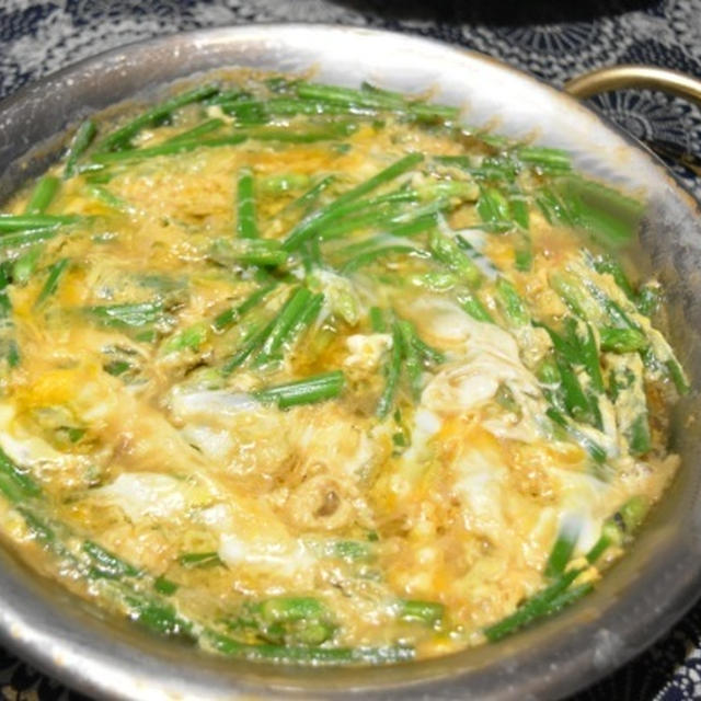 花ニラで中華風ニラの卵とじ そのままおつまみでもご飯に乗せても By Akkeyさん レシピブログ 料理ブログのレシピ満載