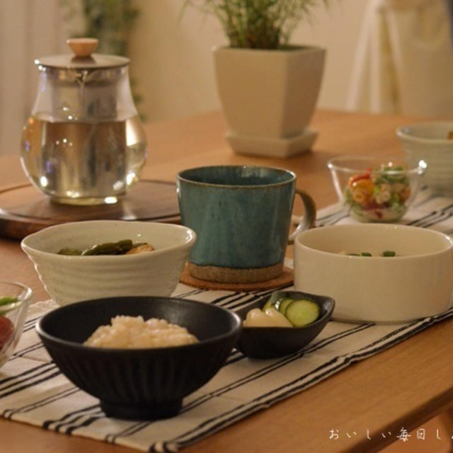 新じゃがといんげんのこっくり胡麻煮で晩ご飯。