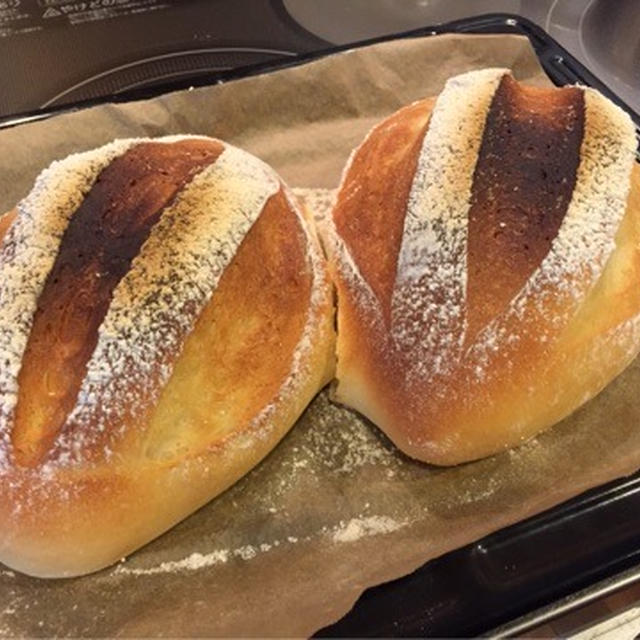 【昨日焼いたパンで休日の朝ごはんー！】