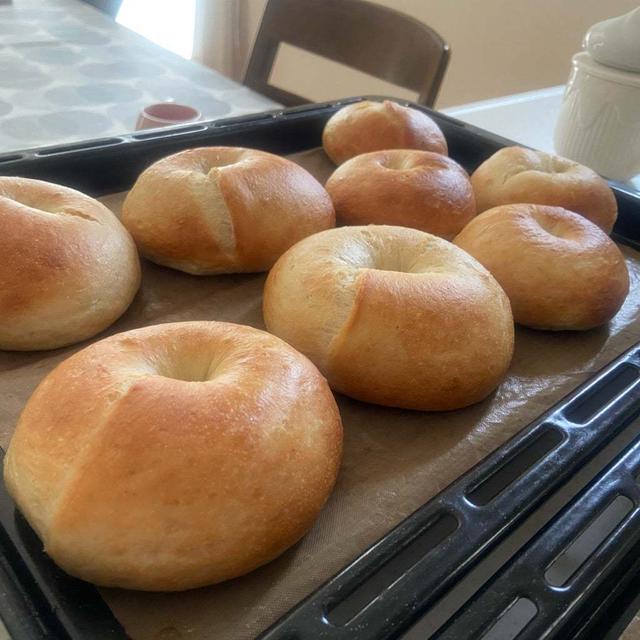 連休初日はベーグルサンドランチ♡楽しかった中学同窓会
