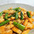 アスパラガスと鶏むね肉の柔らかピリ辛炒め♪