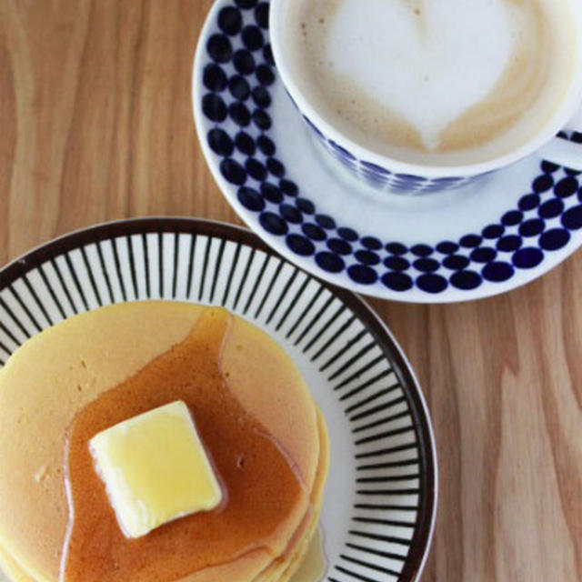 ＊シンプルに！パンケーキで朝食を＊