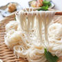 そうめんを茹でるとき「梅干し」を入れて下さい！コシが出る魔法の茹で方