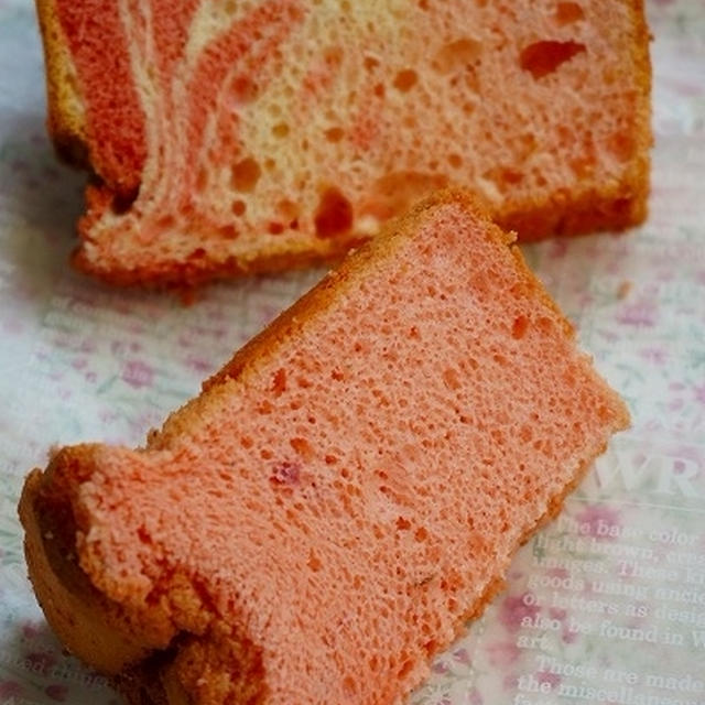 桜のシフォンケーキ